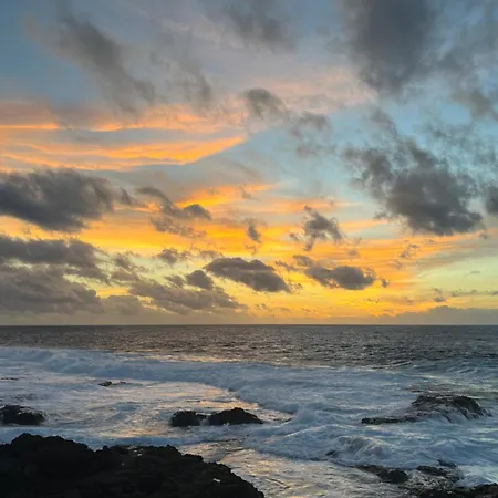 Chloe Βίλα *